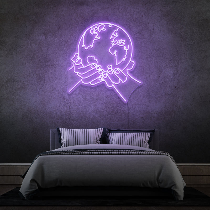 'EARTH' par Margot - signe en néon LED